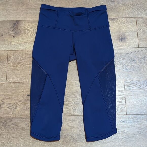 Lululemon Women's Fast As Light Capri Color Emperor Blue Size 6 - Picture 1 of 8